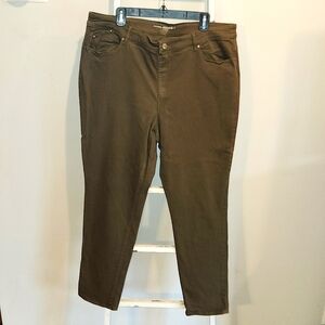 Chico's The Platinum Jeggings Size 3 Dark Green